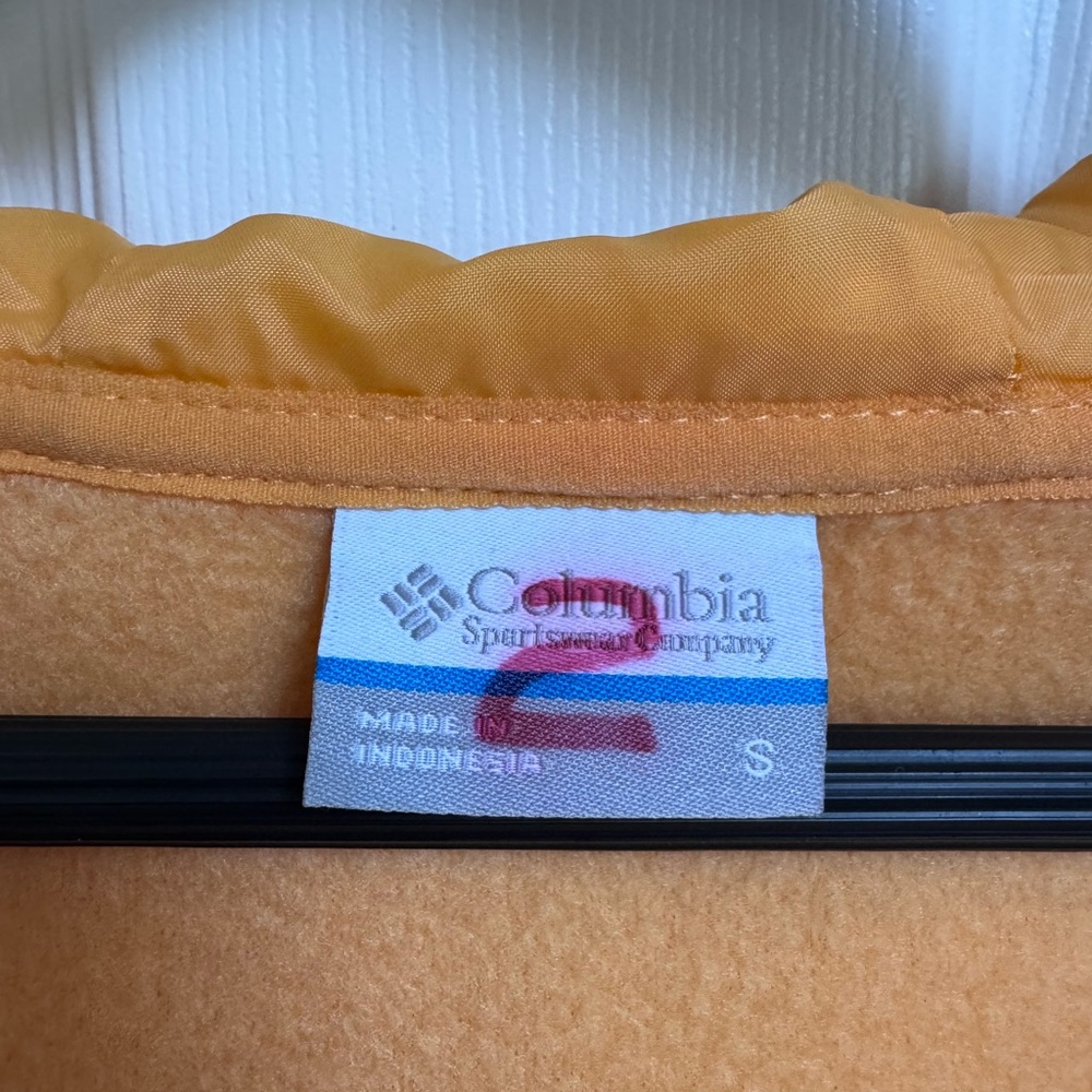 Columbia Women's Orange Jacket - Picture 3 of 6